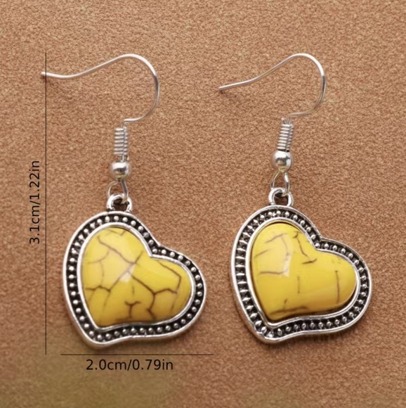 NWT Yellow Heart Boho Dangle Earrings - Picture 4 of 4
